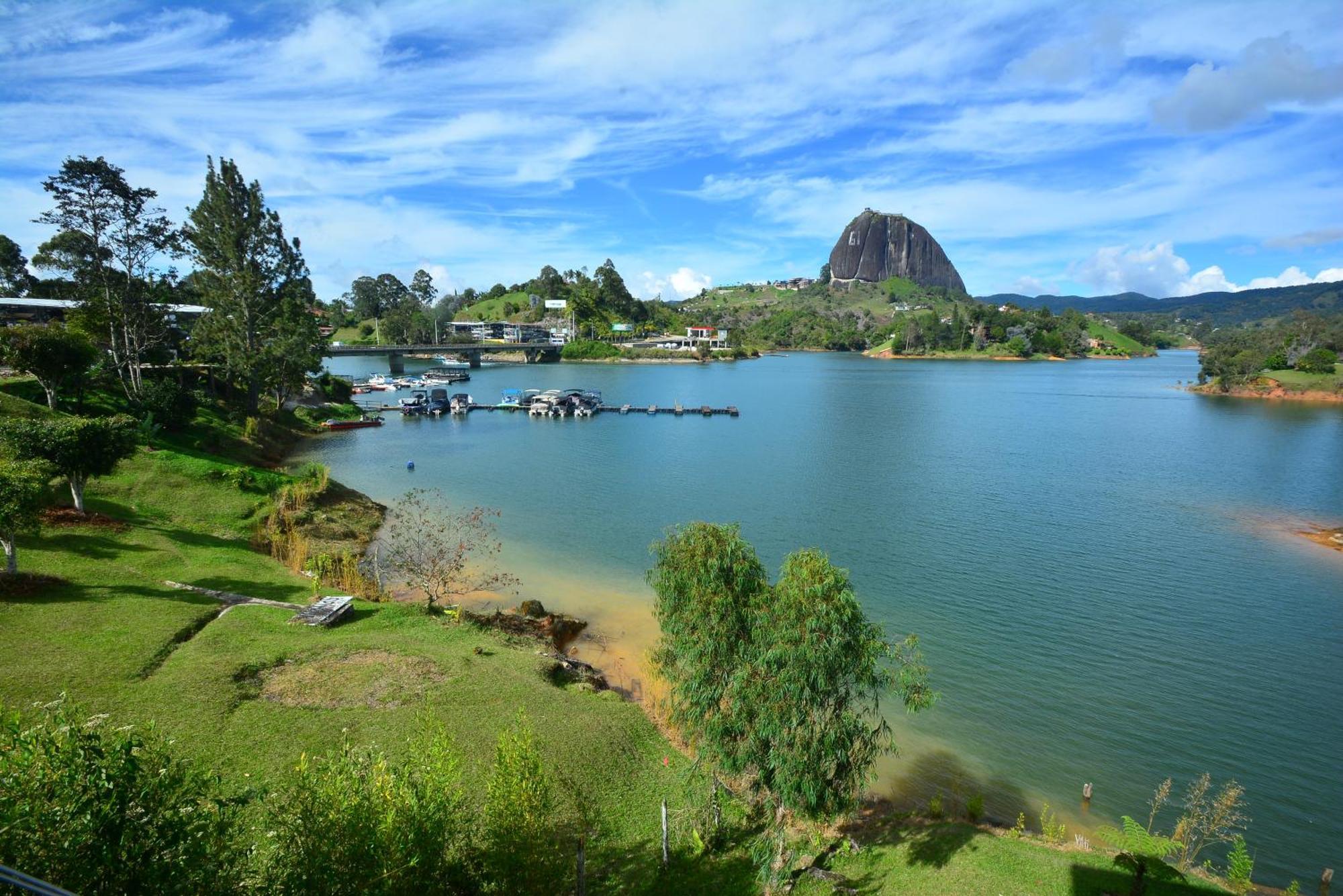 Hotel Campestre Alto Lindo En Guatapé מראה חיצוני תמונה