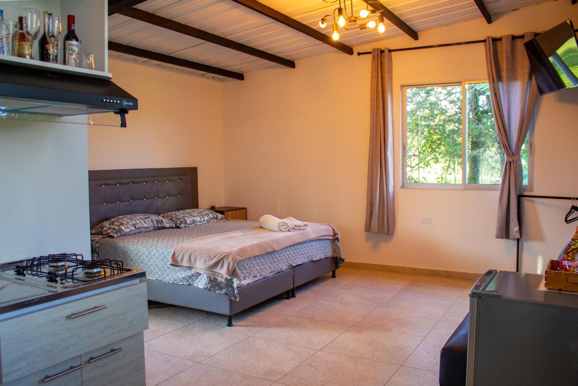Hotel Campestre Alto Lindo En Guatapé מראה חיצוני תמונה
