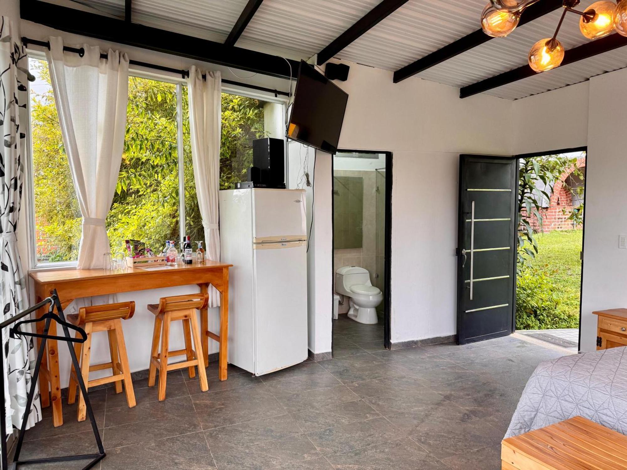Hotel Campestre Alto Lindo En Guatapé מראה חיצוני תמונה
